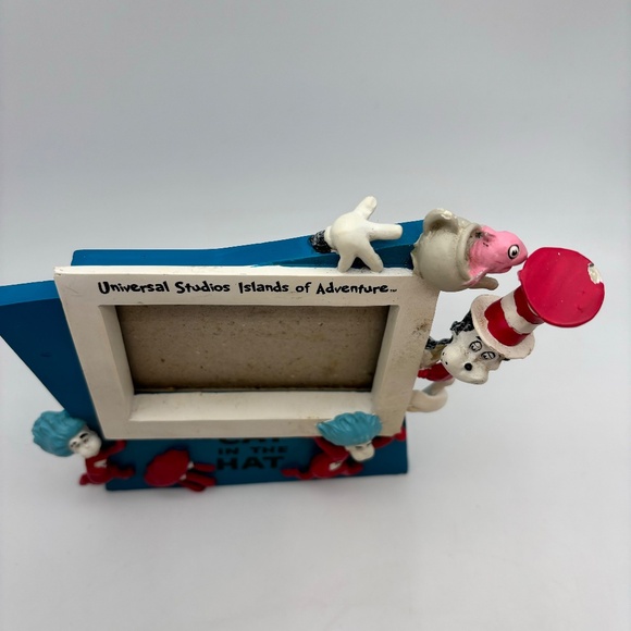 Universal Dr. Seuss Cat in the Hat Islands of Adventure Freestanding Photo Frame - Picture 3 of 16